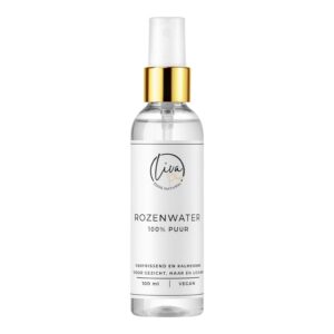 Een 100 ml flesje met biologische Rozenwater van Liva Pure Products